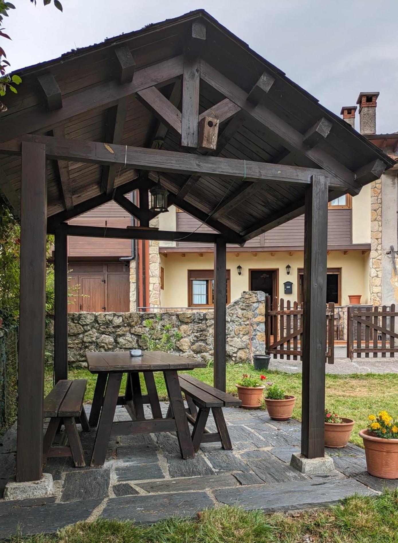 Villa Casa Luisa Biedes, Pilona Infiesto Exterior foto